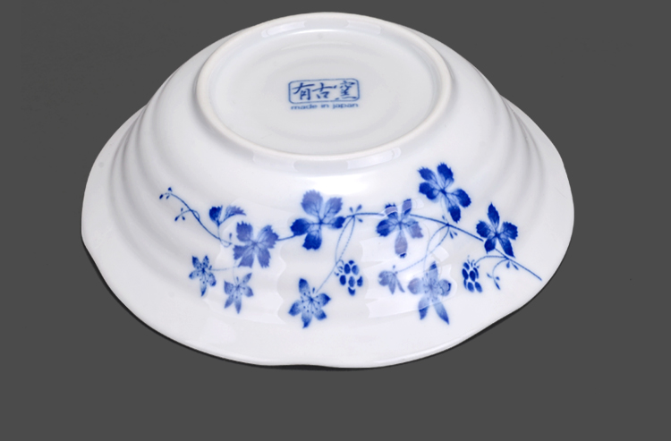 爱悦居 进口盘子饭碗日式餐具套装 日本美浓烧米饭汤碗 酒店家用高档釉下彩和风陶瓷碗盘套装 野草莓16.7cm面钵1只