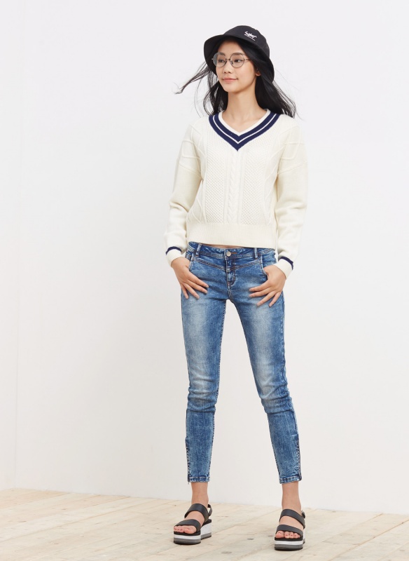 美特斯邦威2015秋装新款女装学院绞花毛衣228520 XZ 深海蓝 155/80A
