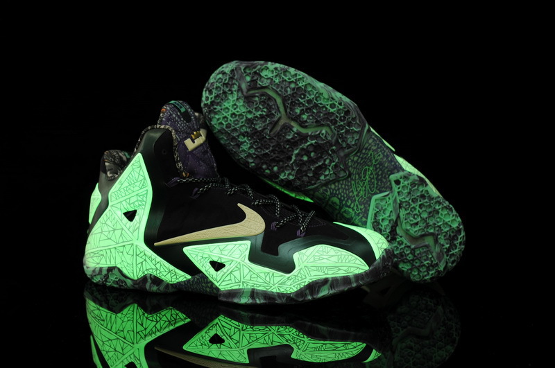 耐克 LBJ11 耐克詹姆斯11代篮球鞋647780-73