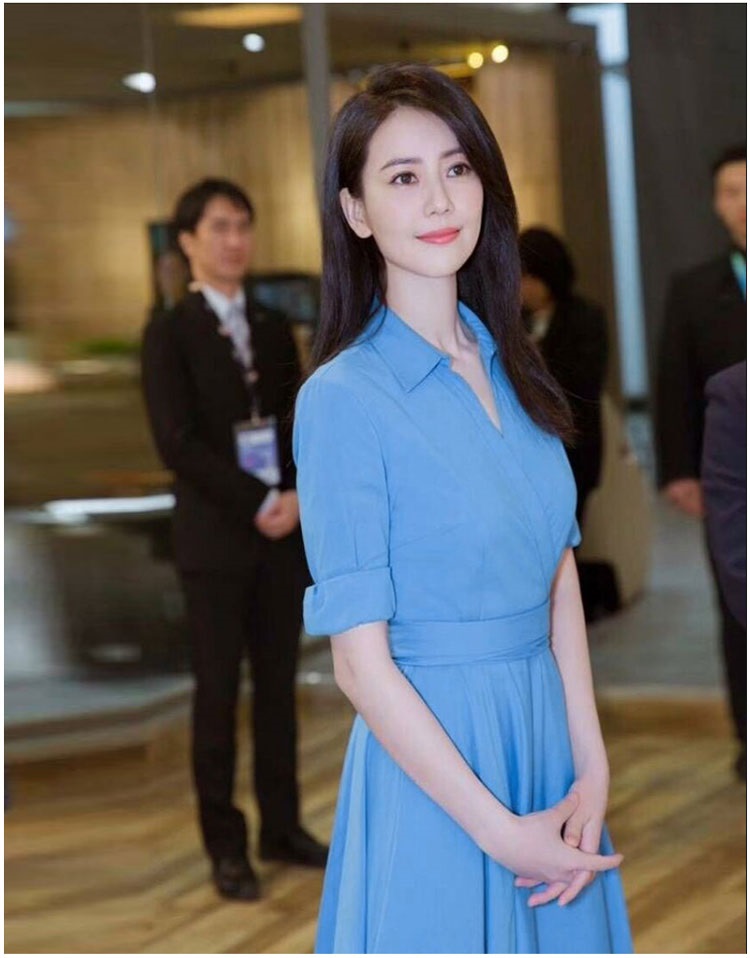高圆圆同款连衣裙女中长款韩版修身初恋裙白色复古仙女温柔风裙子