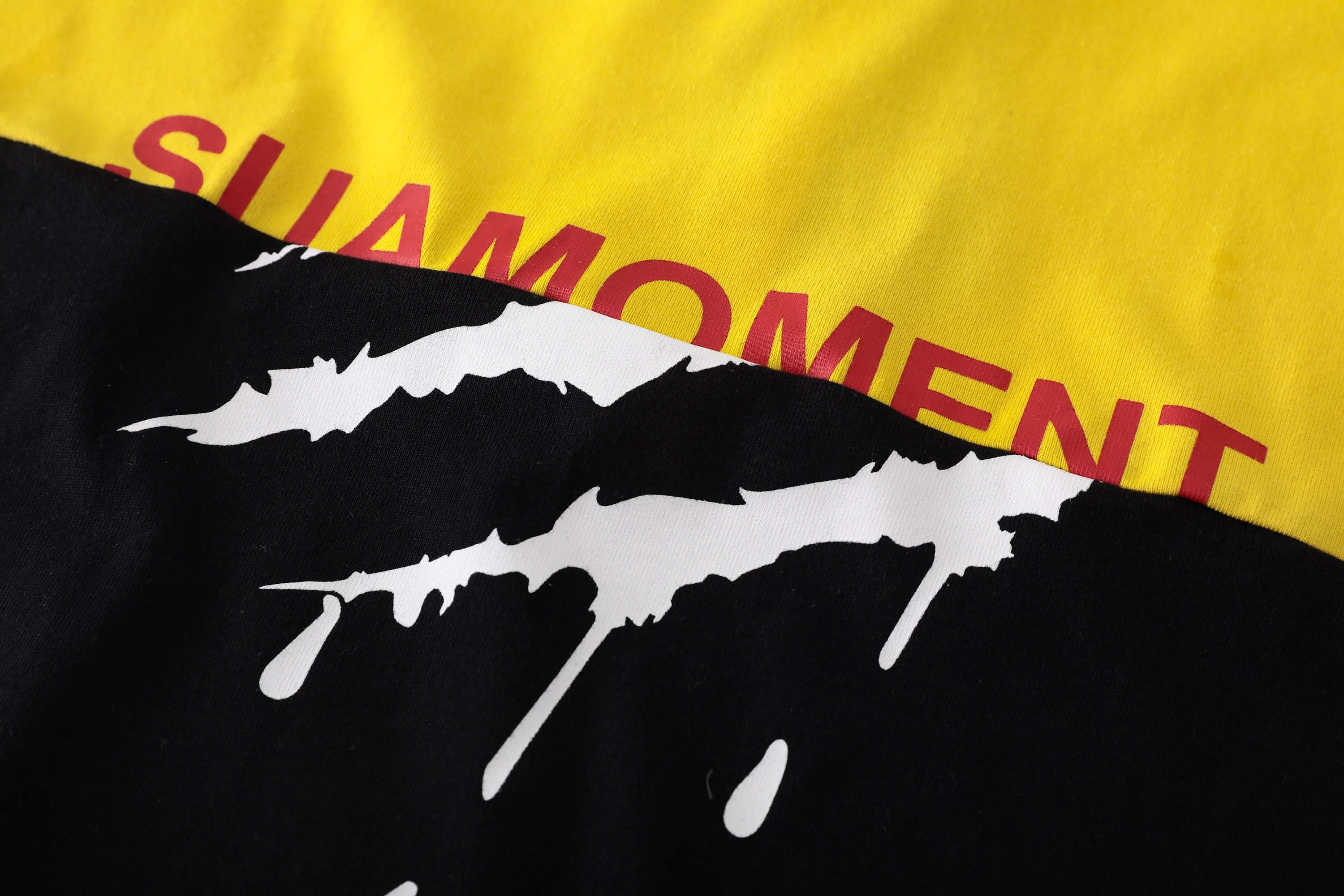 suamomentlogo,suamoment suamoment2018春夏拼接撞色一代抓痕印花情侣宽松嘻哈