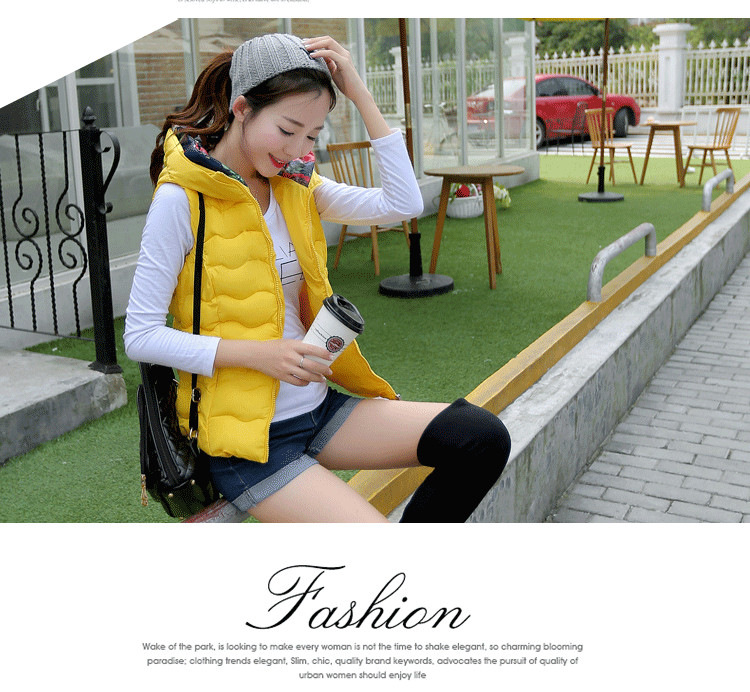 YN2015秋冬新款韩版印花短款羽绒服女马甲轻薄立领连帽背心羽绒棉外套 红色 XL