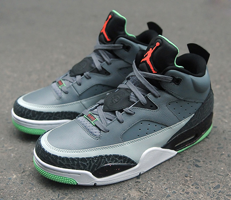 耐克nike男鞋2015夏新款jordan火星之子爆裂篮球鞋580603 灰色
