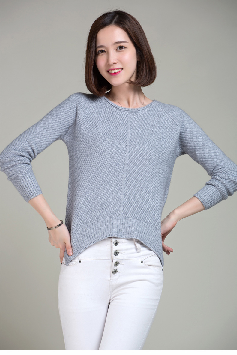 
                                        艾琦妮2015韩版秋装长袖圆领打底针织衫女毛衣 2227 绿 色 XL                