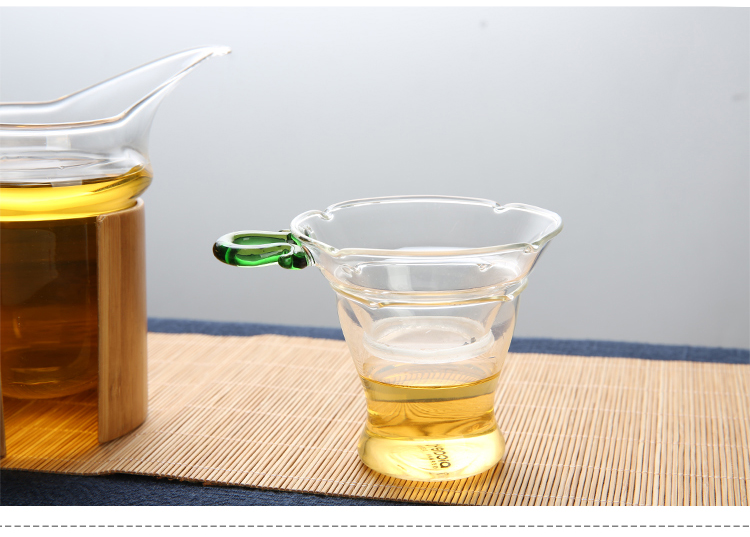 
                                        
                                                            品茶忆友 玻璃茶具 耐热玻璃绿把过滤茶漏茶滤茶器 JP-04                