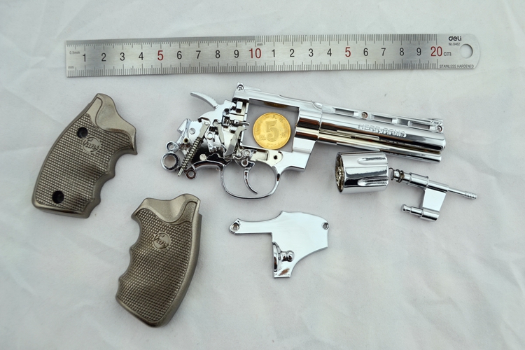 05大号全金属可拆卸蟒蛇左轮手枪模型玩具枪模不可发射 中号金左轮12
