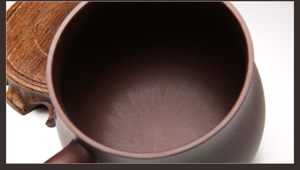 
                                        尊壶 宜兴紫砂杯紫泥泡茶杯子松竹梅三友盖杯送领导礼物425ml                