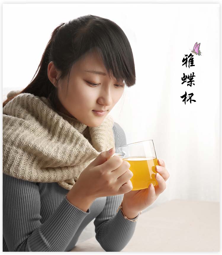 
                                        【京东超市】品茶忆友 玻璃茶具 茶杯耐热玻璃杯水杯 雅蝶（单杯）                