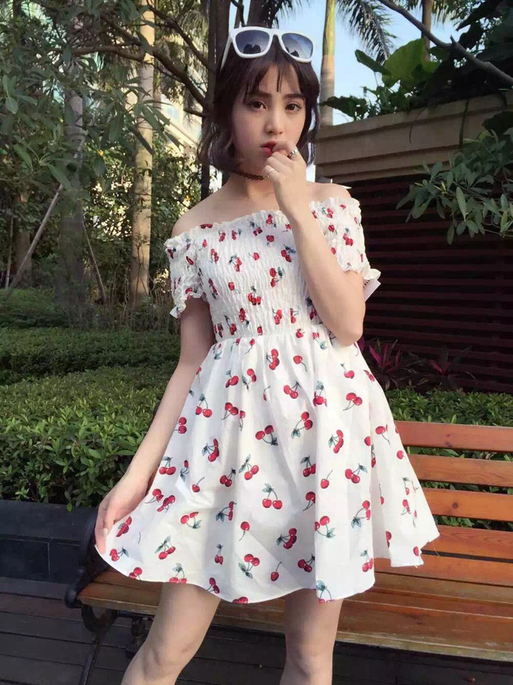 日韩女装时尚一字领高腰小樱桃甜美女生可爱小清新露肩连衣裙子女夏