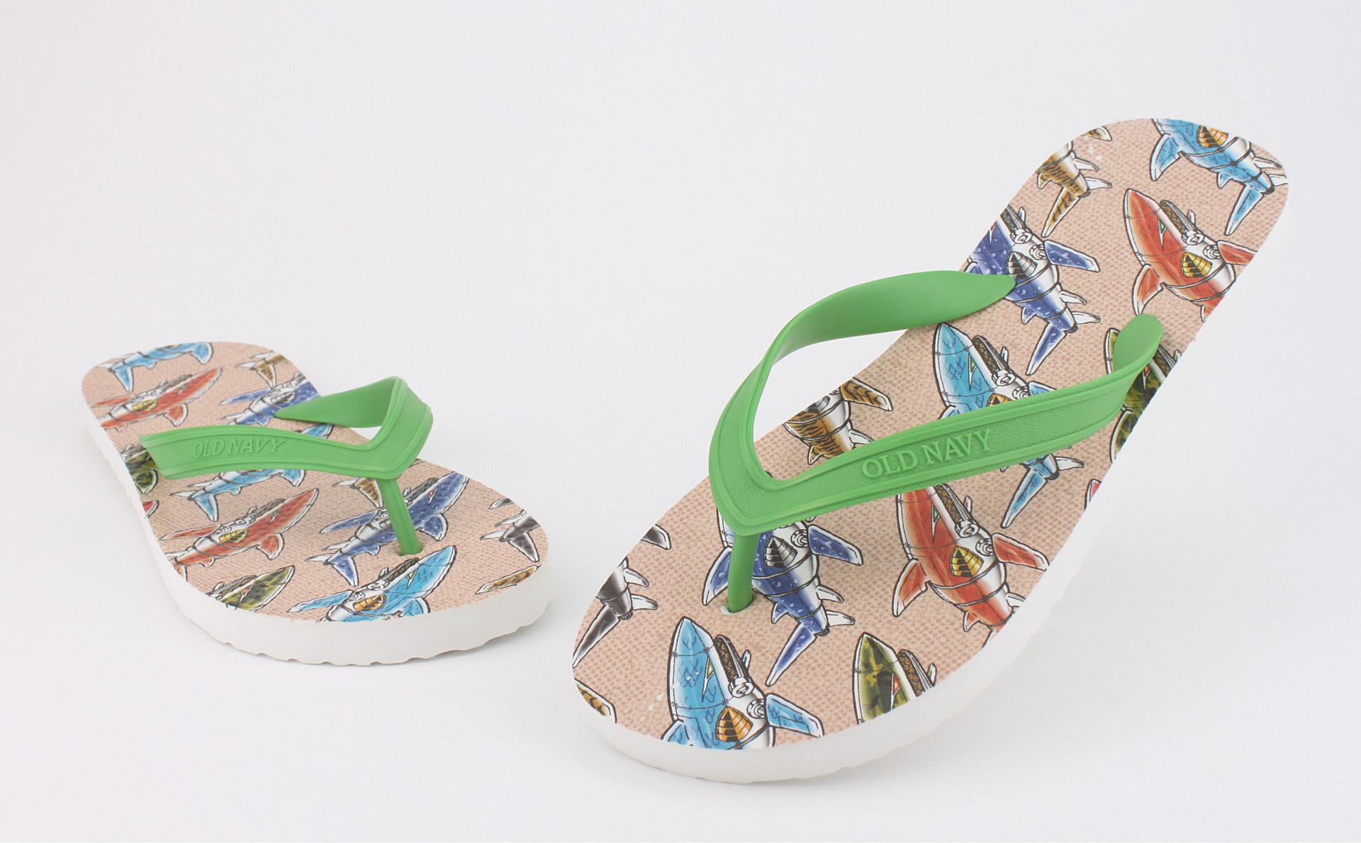 鲨鱼橡胶人字拖经典男女耐选什么牌子好 同款好推荐