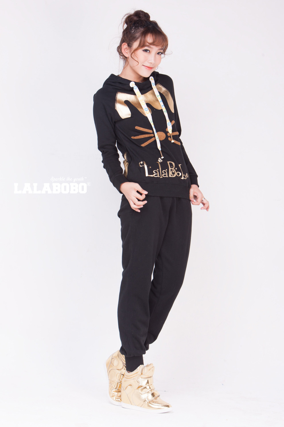 潮 LALABOBO  秋冬女装加绒连帽卫衣 可爱小猫滴油套装-上衣 白色 S