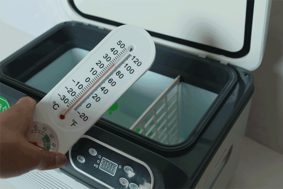 窝窝猪 车载冰箱 17度恒温冰箱 兽医器具 12l