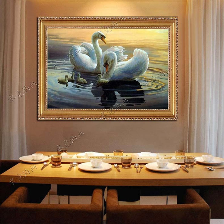 
                                        水竞油画手绘客厅欧式墙画卧室床头画餐厅走廊壁画现代玄关挂画动物天鹅 W10仿古金实木框 带框尺寸100*80                
