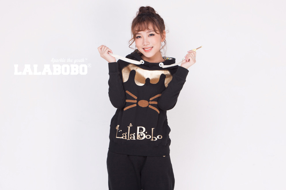 潮 LALABOBO  秋冬女装加绒连帽卫衣 可爱小猫滴油套装-上衣 白色 S