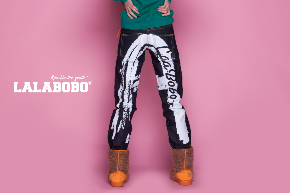 清 LALABOBO  女裤直筒显瘦休闲大码裤 赤耳大A直筒牛仔裤 漂白 25码