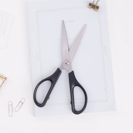 Effective deli170mm home office life office supplies scissors a black 0603 Effective deli170mm home office life office supplies scissors a black 0603