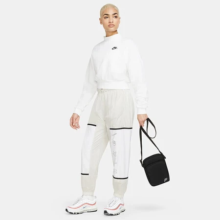 Nike NIKE unisex sports bag shoulder bag small shoulder bag Messenger bag HERITAGE casual bag DB0456-011 black small Nike NIKE unisex sports bag shoulder bag small shoulder bag Messenger bag HERITAGE casual bag DB0456-011 black small