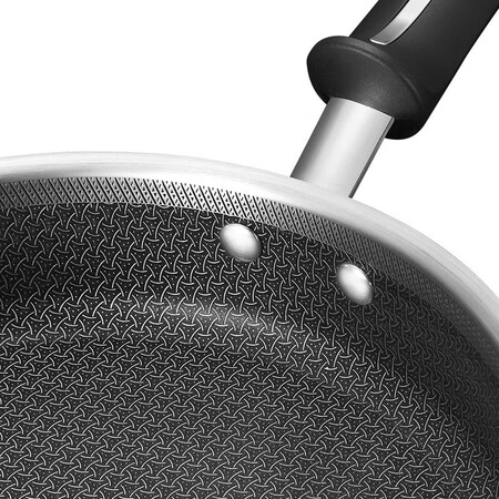 Supor SUPOR316L stainless steel wok non-stick pan, less oily smoke, flat-bottomed frying pan, induction cooker, gas stove, universal cooking pot, full screen + glass lid diameter 28CM, suitable for 1-3 people Supor SUPOR316L stainless steel wok non-stick pan, less oily smoke, flat-bottomed frying pan, induction cooker, gas stove, universal cooking pot, full screen + glass lid diameter 28CM, suitable for 1-3 people