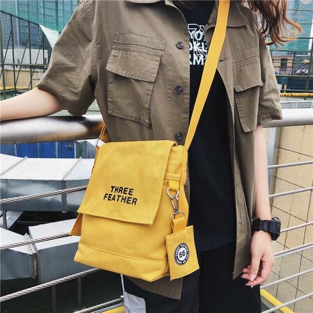 France and Germany Lu Messenger bag man bag 2020 new men's shoulder bag Japanese Harajuku style men's canvas satchel bag male students Tide brand casual bag small sports bag 1228 black trumpet France and Germany Lu Messenger bag man bag 2020 new men's shoulder bag Japanese Harajuku style men's canvas satchel bag male students Tide brand casual bag small sports bag 1228 black trumpet