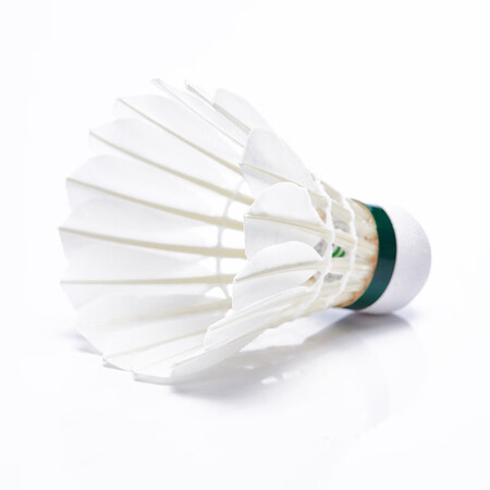 Kawasaki Kawasaki badminton game training resistant to hitting goose feather ball 12 pack 10 ball Kawasaki Kawasaki badminton game training resistant to hitting goose feather ball 12 pack 10 ball
