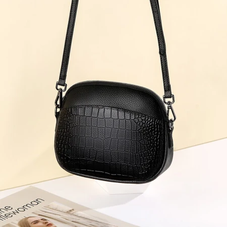 Cartelo crocodile CARTELO bag women's bag shoulder bag ladies messenger bag small round bag student shell bag casual all-match black birthday gift Cartelo crocodile CARTELO bag women's bag shoulder bag ladies messenger bag small round bag student shell bag casual all-match black birthday gift