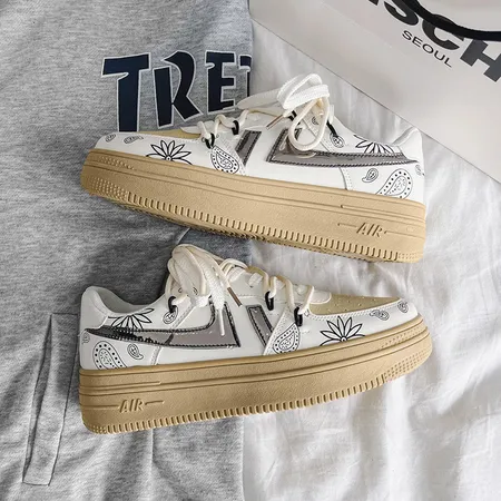 Yuanzu China Monopoly 2022 New Shoes Men's Air Force One Simple White Shoes Men's Shoes Student Board Shoes Gray Exquisite 39 Yuanzu China Monopoly 2022 New Shoes Men's Air Force One Simple White Shoes Men's Shoes Student Board Shoes Gray Exquisite 39