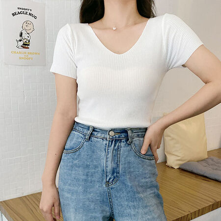 Pincai ice silk 2021 spring and summer new sweater women's Korean version of the self-cultivation base solid color V-neck short-sleeved T-shirt women's top trendy white large size recommendation 135-160 kg Pincai ice silk 2021 spring and summer new sweater women's Korean version of the self-cultivation base solid color V-neck short-sleeved T-shirt women's top trendy white large size recommendation 135-160 kg