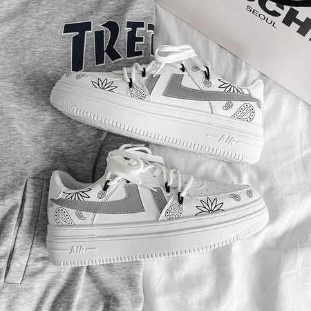 Yuanzu China Monopoly 2022 New Shoes Men's Air Force One Simple White Shoes Men's Shoes Student Board Shoes Gray Exquisite 39 Yuanzu China Monopoly 2022 New Shoes Men's Air Force One Simple White Shoes Men's Shoes Student Board Shoes Gray Exquisite 39