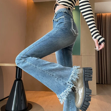Pincai American-style raw-edged micro-flared jeans women's elastic fashion retro loose horseshoe mopping pants P12KN1078 Pincai American-style raw-edged micro-flared jeans women's elastic fashion retro loose horseshoe mopping pants P12KN1078