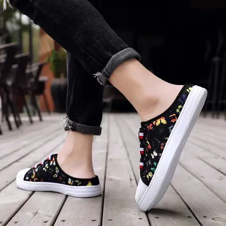 Flat shoes without laces men's summer canvas shoes semi-slippers men's Korean style trendy slip-on slip-on shoes new breathable heelless Baotou men's shoes CL062 white 39 Flat shoes without laces men's summer canvas shoes semi-slippers men's Korean style trendy slip-on slip-on shoes new breathable heelless Baotou men's shoes CL062 white 39