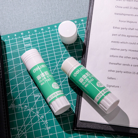 Effective deli21g high viscosity PVA solid glue / glue stick 12/7102 Box Office Supplies Effective deli21g high viscosity PVA solid glue / glue stick 12/7102 Box Office Supplies