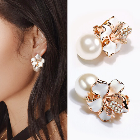 Dai Ruo no pierced ear clip spiral clip earrings women's fashion temperament show face thin earrings high sense niche flower imitation pearl earrings for girlfriends and girlfriends couple gifts Dai Ruo no pierced ear clip spiral clip earrings women's fashion temperament show face thin earrings high sense niche flower imitation pearl earrings for girlfriends and girlfriends couple gifts