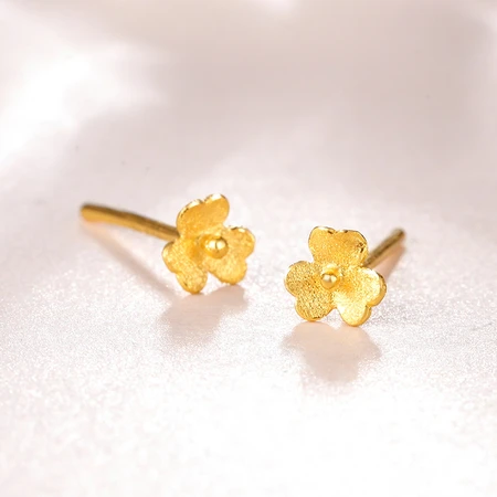 Saturday Fuzu gold earrings gold earrings women's mini gold flower earrings priced at 0.6g Saturday Fuzu gold earrings gold earrings women's mini gold flower earrings priced at 0.6g