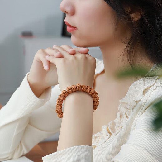 Yueyin Baichuan Vajra Bodhi Seed Bracelet for Men and Women, Five-petal Coiled Dragon Pattern Bodhi Seed Toy Handpiece, Approximately 8*11mm Yueyin Baichuan Vajra Bodhi Seed Bracelet for Men and Women, Five-petal Coiled Dragon Pattern Bodhi Seed Toy Handpiece, Approximately 8*11mm