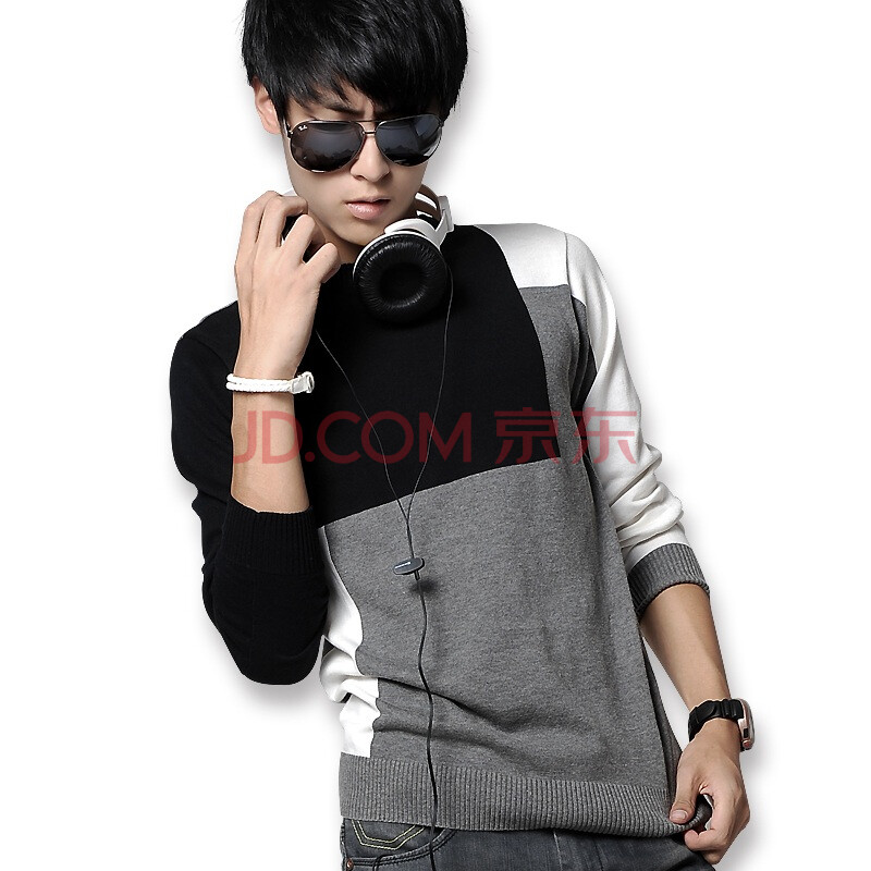 2 新款男装拼色时尚圆领针织衫潮<em>男士厚毛衣</em> 