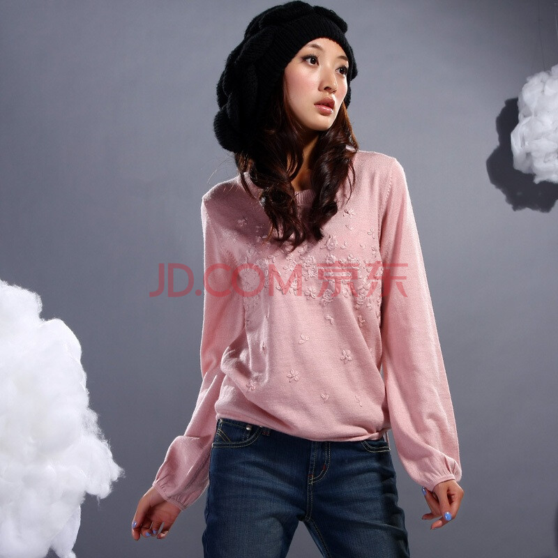 裂帛+女秋装<em>圆领长袖</em>绣花<em>针织毛衣</em>