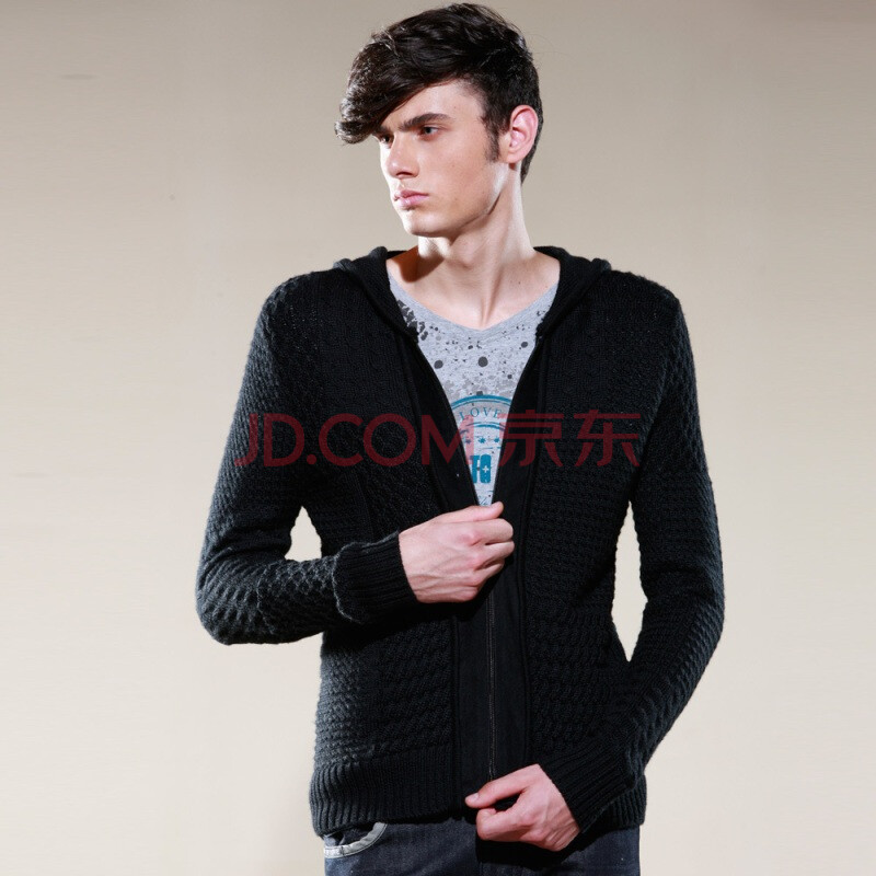 Calliprimo 针织2011秋冬新款男保暖<em>戴帽开衫</em>拉