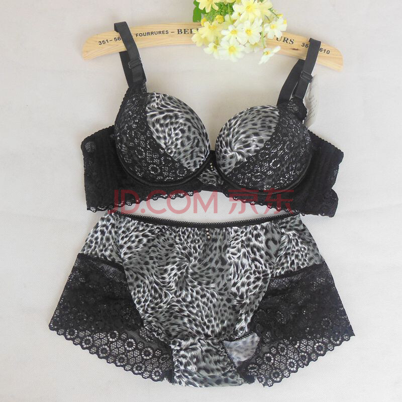 日系少女<em>文胸</em>套装 豹纹性感蕾丝<em>文胸</em> 聚拢上托