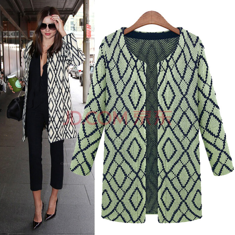 编<em>织长款毛衣</em>外套女