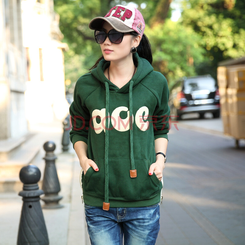 卫衣加绒加厚套头女 貂皮女短款