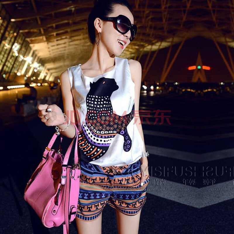 莱瑞丽2014夏装新品 <em>女装纺</em>真丝套装无袖<em>短裤</em>