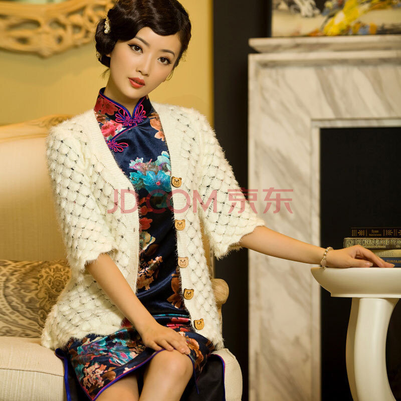 【逸红颜】<em>秋</em>冬装旗袍搭配<em>外套针织</em>衫<em>披肩外套</em>