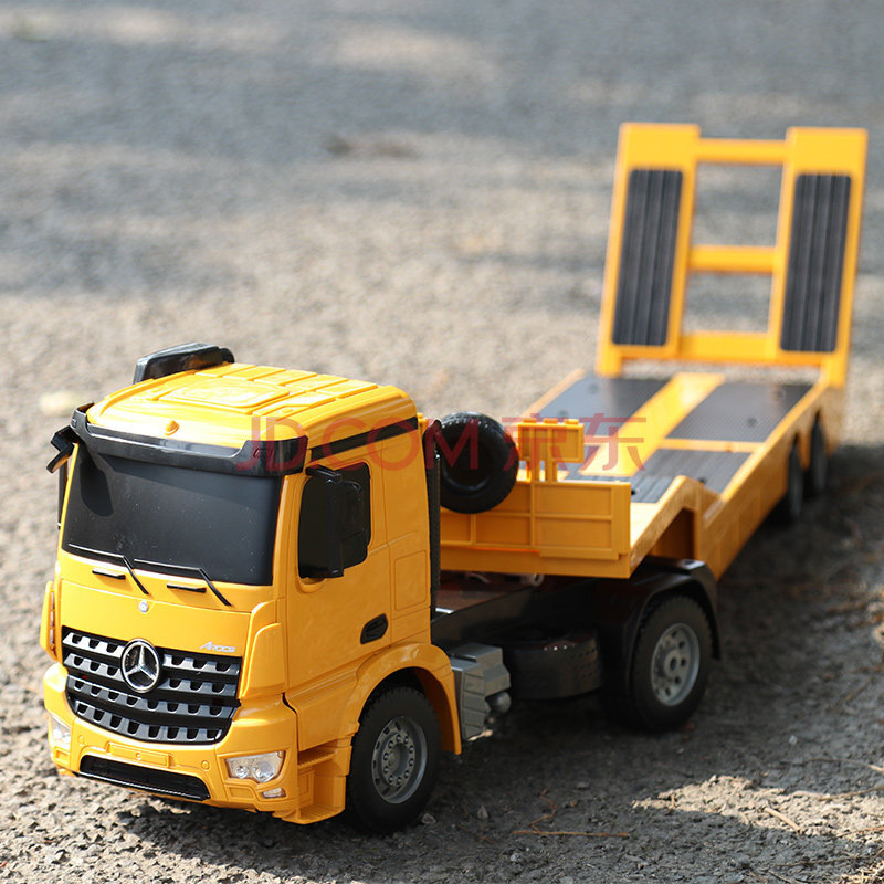 玩具车模型合金大卡车遥控超大号工程车挖掘机吊车充.