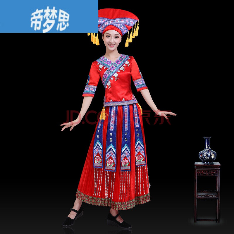 新款壮族演出服饰女贵州广西少数民族舞蹈服苗族土族侗彝族服装2020