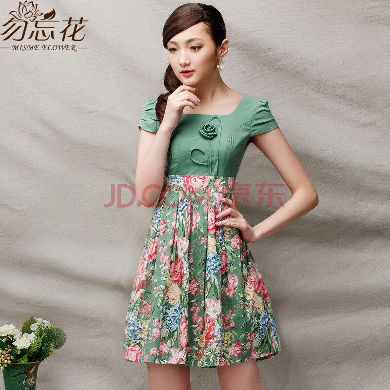 <em>勿忘花</em> 原创棉布花裙品牌 淑女气质花朵修身显