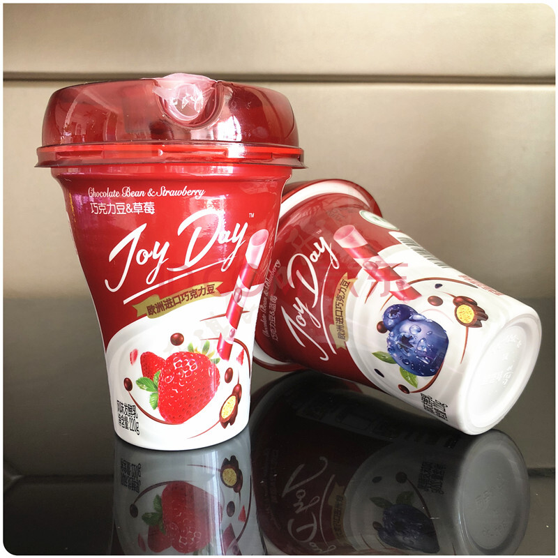 ¹âÃ÷ ÒÁÀûËáÄÌJoyDayÇÉ¿ËÁ¦¶¹+²ÝÝ®/À¶Ý® ÎüÎü±ÉúÅ£Èé 220g*12± ÑîÃÝ´úÑÔ ²Ýݮζ 12±