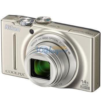 尼康（Nikon） COOLPIX S8200 便携数码相机 银色（1605万像素 3寸屏 14倍光变 25mm广角 CMOS）