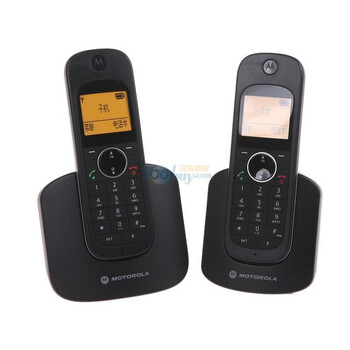 摩托罗拉(MOTOROLA)2.4GHz数字无绳电话机D10套装 (黑色银边)