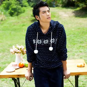 2012秋季新品 歌瑞尔雪人加厚印花珊瑚绒情侣家居服睡衣男士套装 深蓝色 XXL