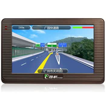 e路航 X8 GPS汽车导航仪 3D实景地图 内置4G卡官方标配